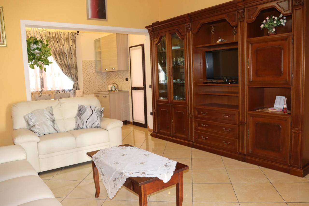 Casa Andreea Vicino Al Centro Di Olbia Iun R5904 Apartamento Exterior foto