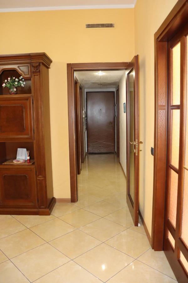 Casa Andreea Vicino Al Centro Di Olbia Iun R5904 Apartamento Exterior foto