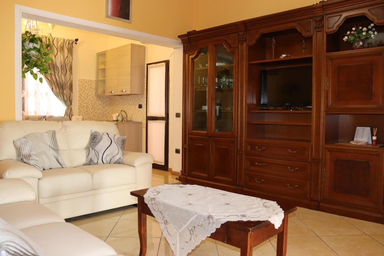 Casa Andreea Vicino Al Centro Di Olbia Iun R5904 Apartamento Exterior foto