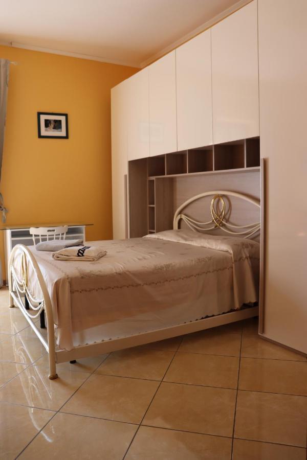 Casa Andreea Vicino Al Centro Di Olbia Iun R5904 Apartamento Exterior foto