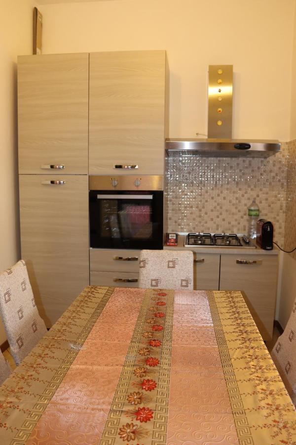 Casa Andreea Vicino Al Centro Di Olbia Iun R5904 Apartamento Exterior foto